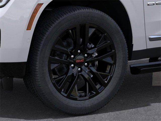 2025 GMC Yukon XL Vehicle Photo in ROCHESTER HILLS, MI 48307-2741
