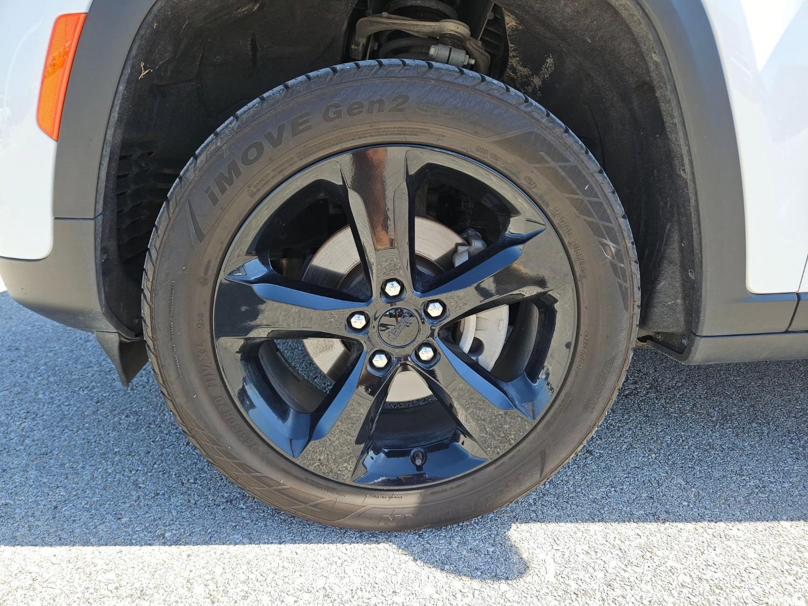 2023 Jeep Grand Cherokee Vehicle Photo in Seguin, TX 78155