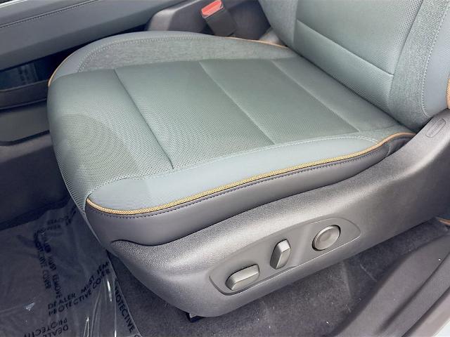 2026 GMC Acadia Vehicle Photo in PUYALLUP, WA 98371-4149