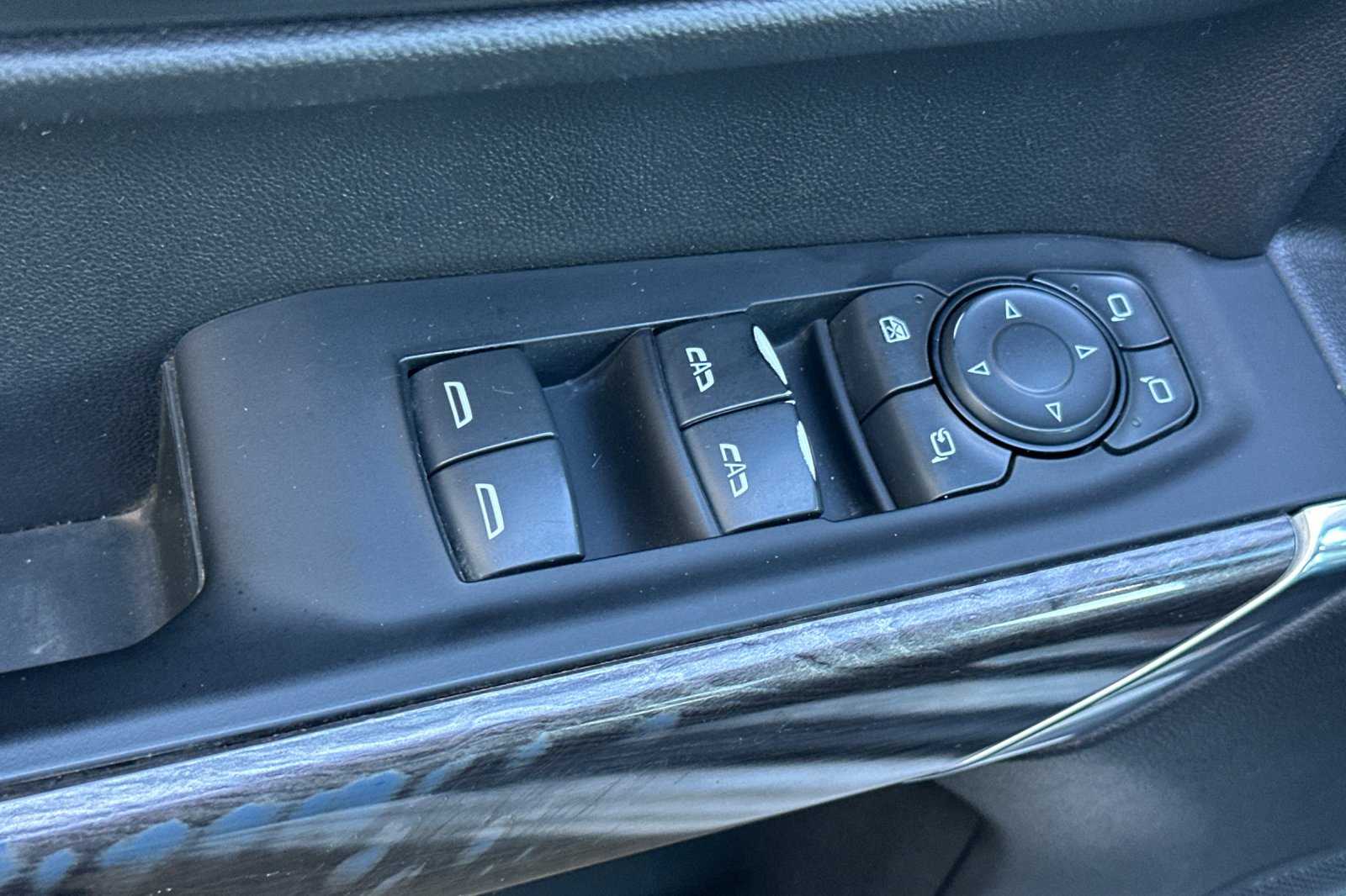 2022 Chevrolet Silverado 1500 Limited LTZ - Photo 12