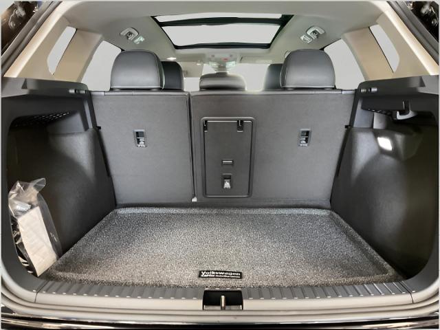 2025 Volkswagen Taos Vehicle Photo in Oshkosh, WI 54904