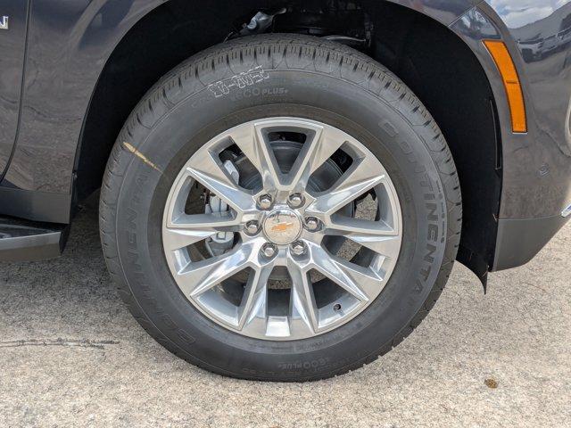 2025 Chevrolet Suburban Vehicle Photo in BRUNSWICK, GA 31525-1881
