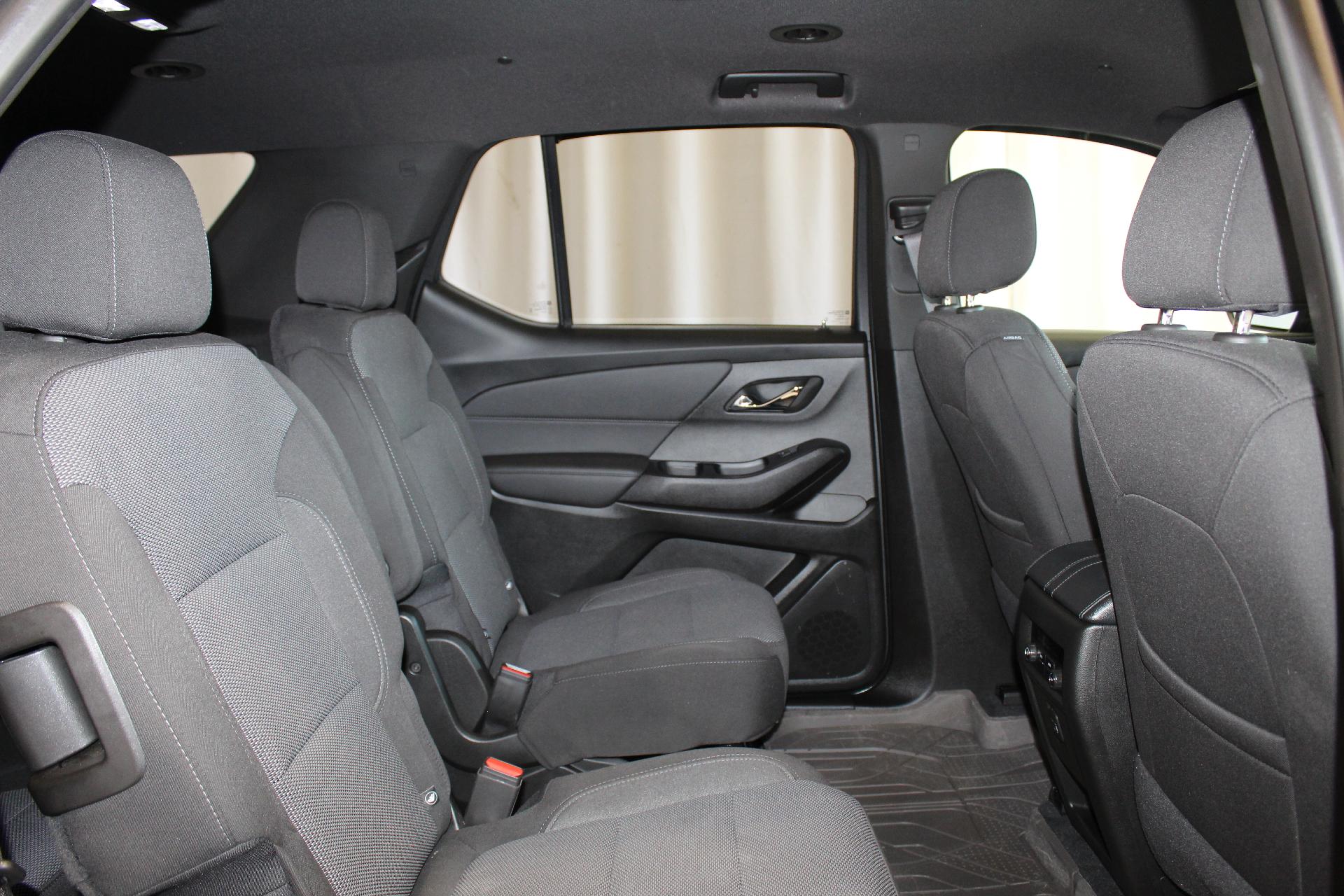 2023 Chevrolet Traverse Vehicle Photo in NORTHAMPTON, MA 01060-1120