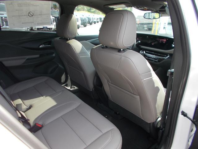 2025 Buick Envista Vehicle Photo in LOWELL, MA 01852-4336