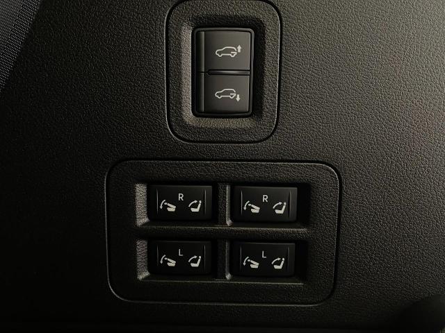 2026 INFINITI QX80 Vehicle Photo in Appleton, WI 54913