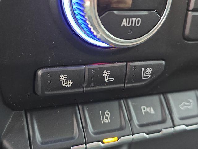 2022 GMC Sierra 2500 HD Vehicle Photo in Pleasant Hills, PA 15236