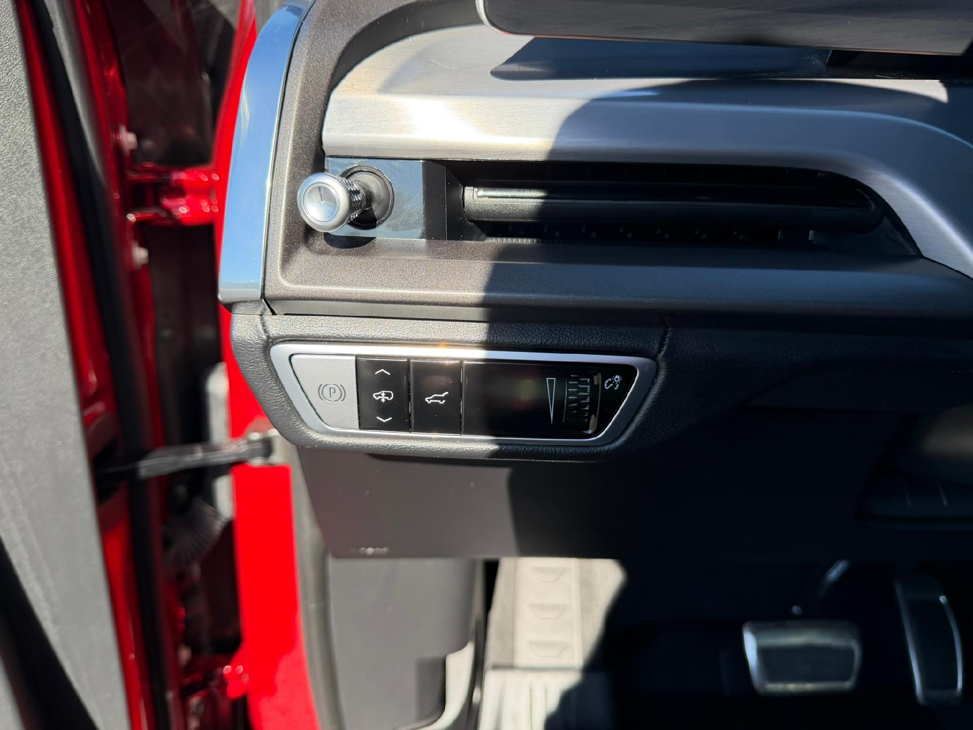 2026 Cadillac VISTIQ photo 31 of 36
