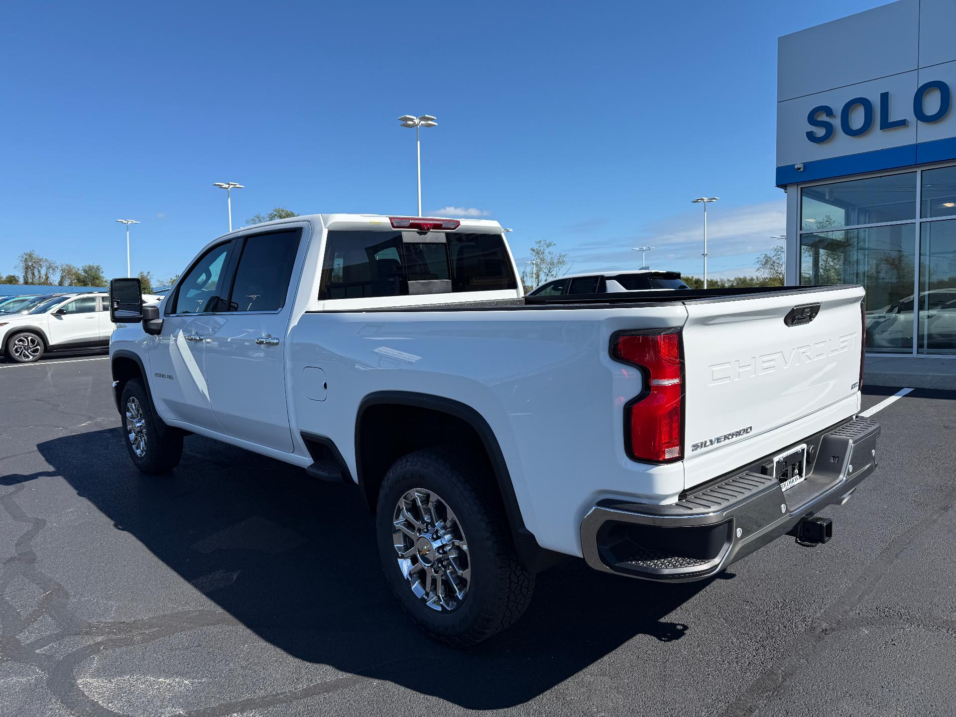 2026 Chevrolet Silverado 2500 HD photo 3 of 21