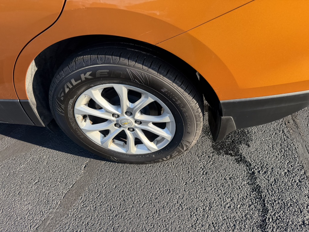 2019 Chevrolet Equinox photo 15 of 36