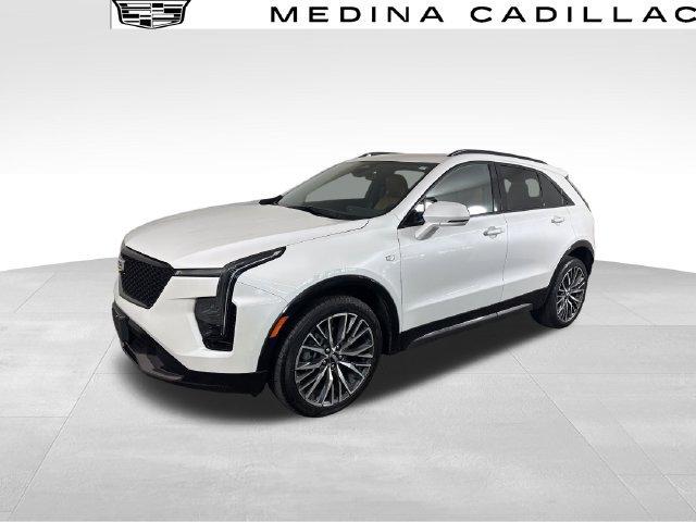 2024 Cadillac XT4 Vehicle Photo in MEDINA, OH 44256-9631