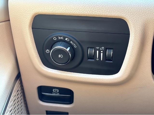 2021 Jeep Grand Cherokee L Vehicle Photo in BEAUFORT, SC 29906-4218