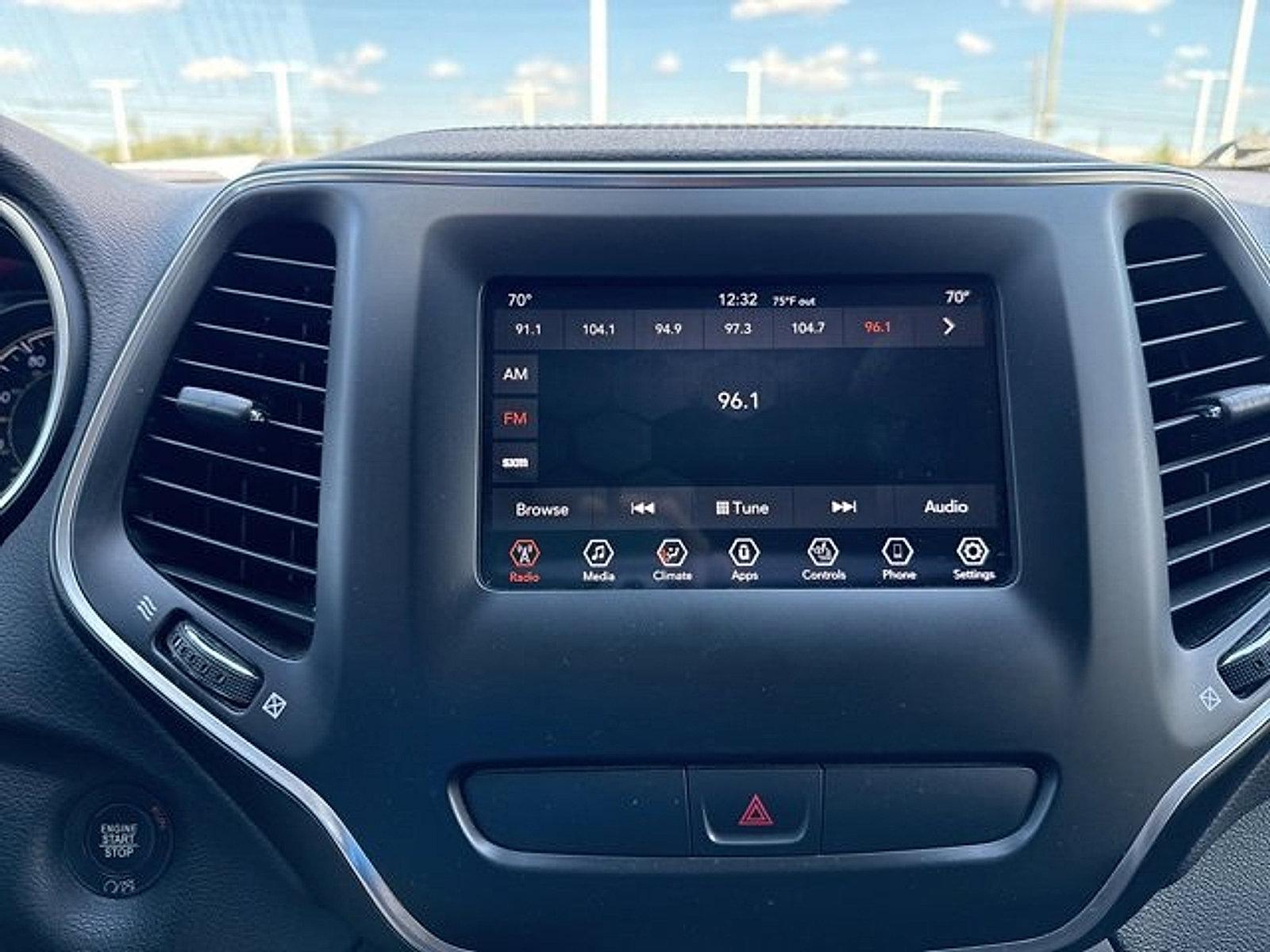 2019 Jeep Cherokee Vehicle Photo in Harrisburg, PA 17111