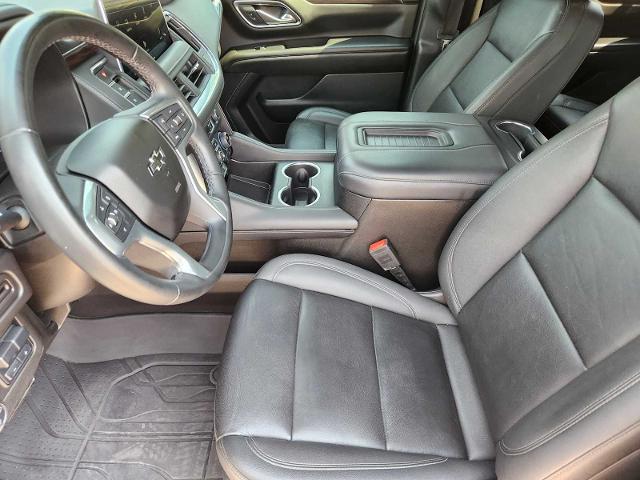 2023 Chevrolet Suburban Vehicle Photo in DENTON, TX 76210-9321