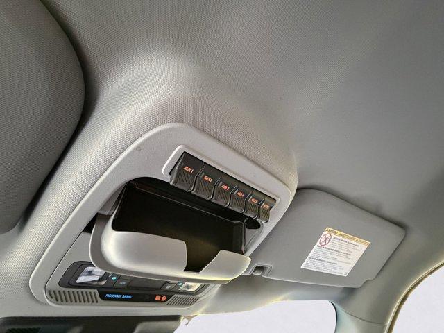 2023 Ford Super Duty F-350 SRW Vehicle Photo in LEOMINSTER, MA 01453-2952