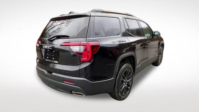 2023 GMC Acadia Vehicle Photo in Pleasant Hills, PA 15236