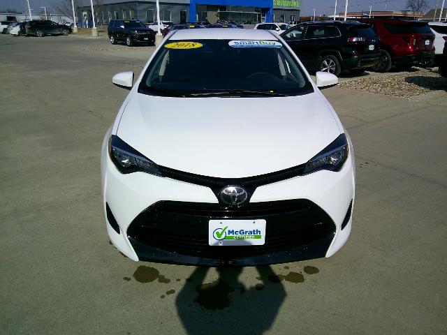 2018 Toyota Corolla Vehicle Photo in Cedar Rapids, IA 52402