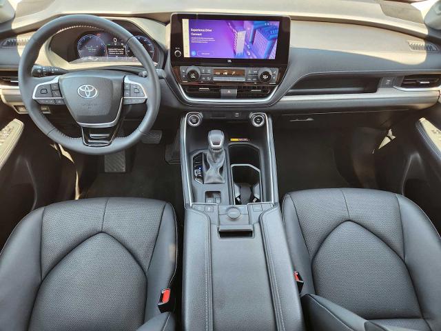 2024 Toyota Grand Highlander Vehicle Photo in DENTON, TX 76210-9321
