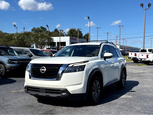 2022 Nissan Pathfinder Vehicle Photo in Savannah, GA 31419