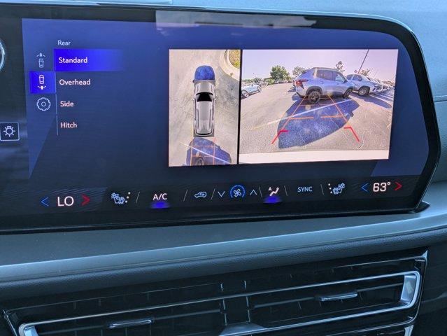 2025 Chevrolet Traverse Vehicle Photo in BRUNSWICK, GA 31525-1881