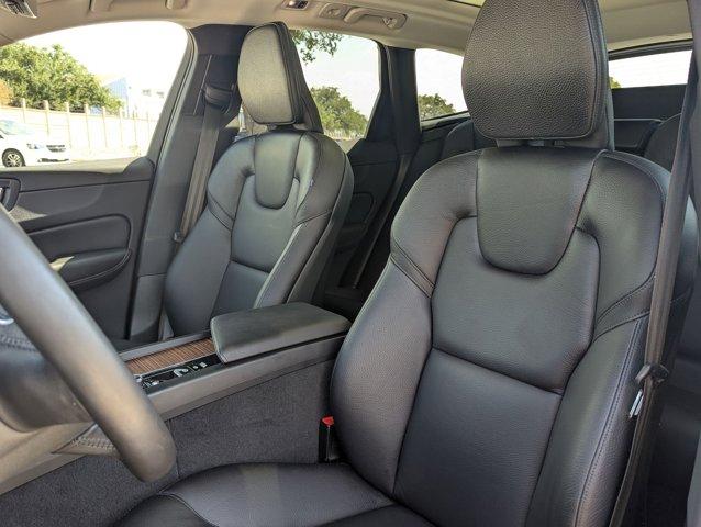 2021 Volvo XC60 Vehicle Photo in San Antonio, TX 78230