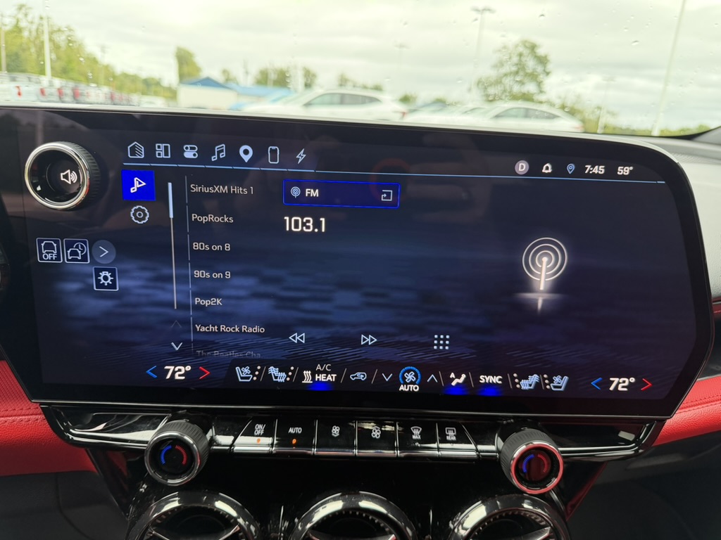 2025 Chevrolet Blazer EV photo 28 of 36