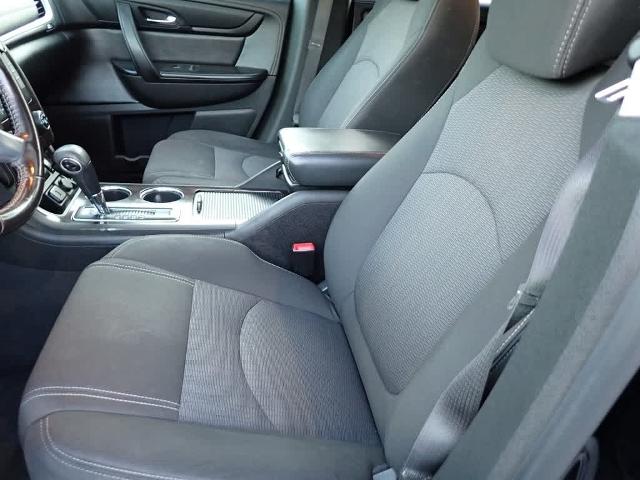 2017 Chevrolet Traverse Vehicle Photo in ZELIENOPLE, PA 16063-2910
