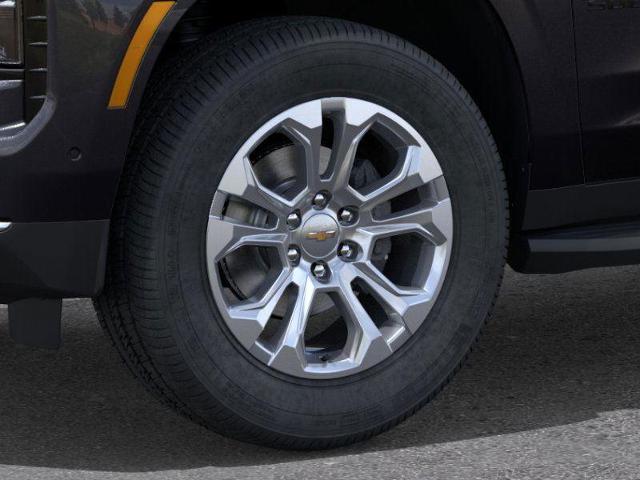 2025 Chevrolet Suburban Vehicle Photo in KANSAS CITY, MO 64114-4502