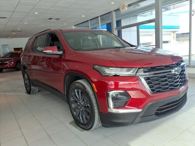 2023 Chevrolet Traverse Vehicle Photo in BEAVER, PA 15009-1725