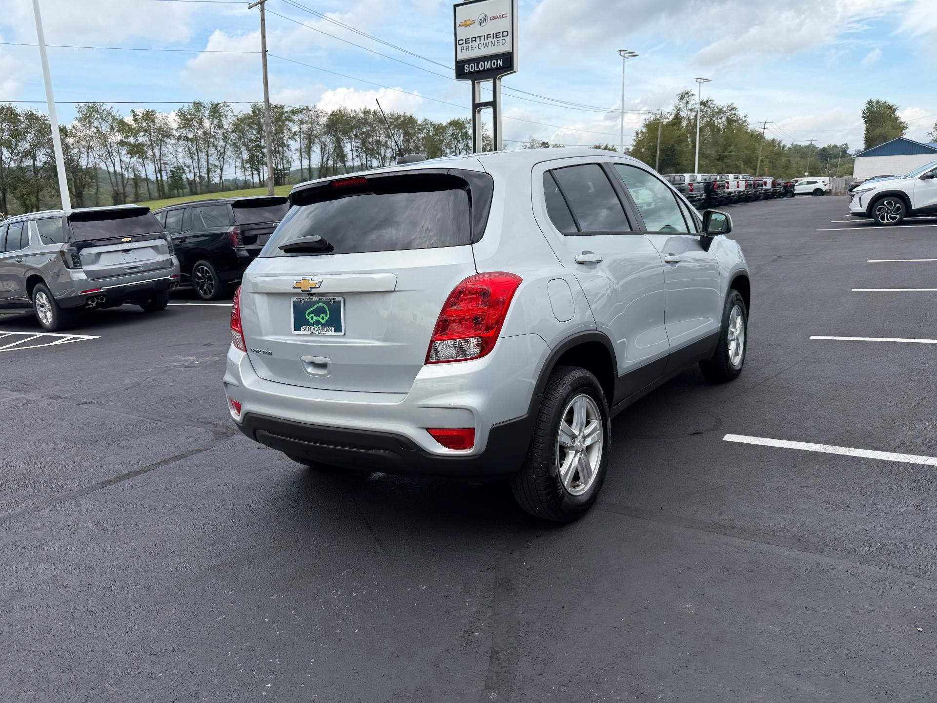 2020 Chevrolet Trax LS - 5