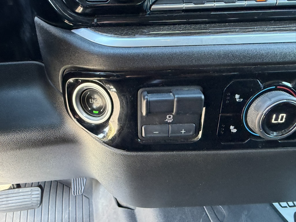 2024 Chevrolet Silverado 2500 HD photo 26 of 34