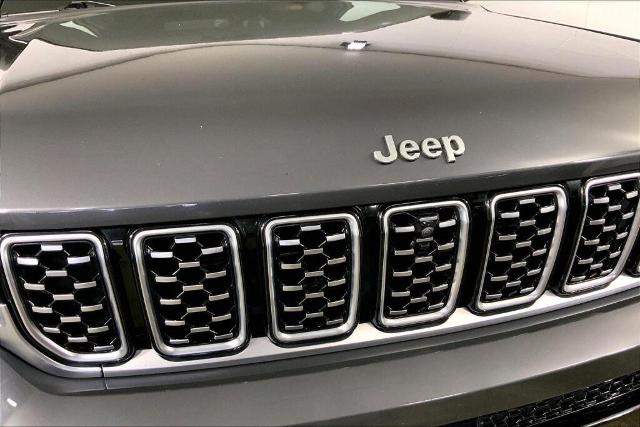 2022 Jeep Grand Cherokee L Vehicle Photo in Kansas City, MO 64114