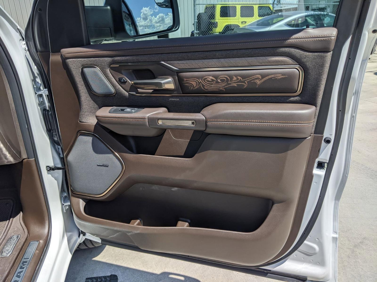 2025 Ram 1500 Vehicle Photo in Seguin, TX 78155