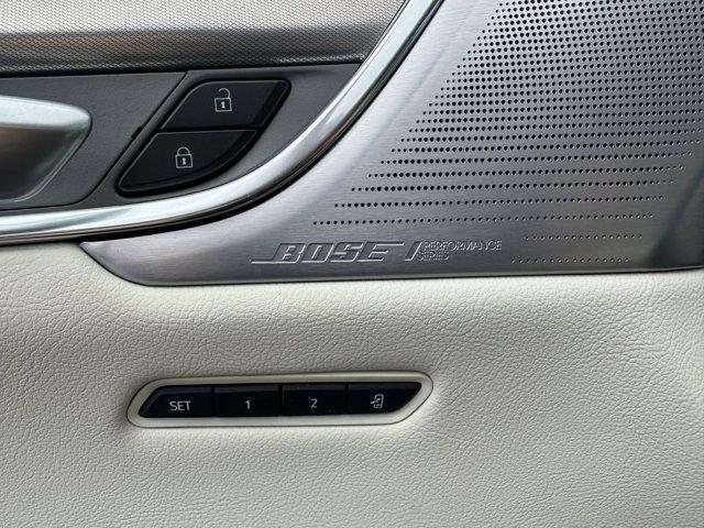 2025 Cadillac XT5 Vehicle Photo in LEOMINSTER, MA 01453-2952