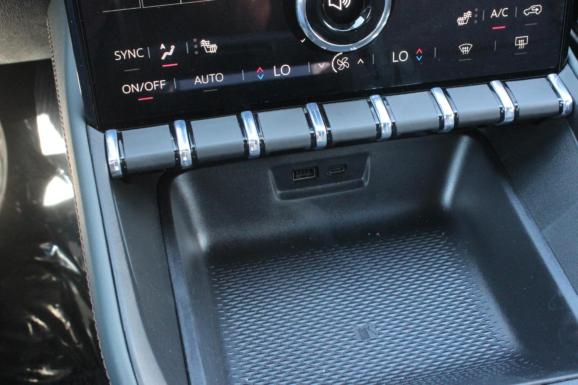 2026 GMC Terrain Vehicle Photo in AURORA, CO 80012-4011