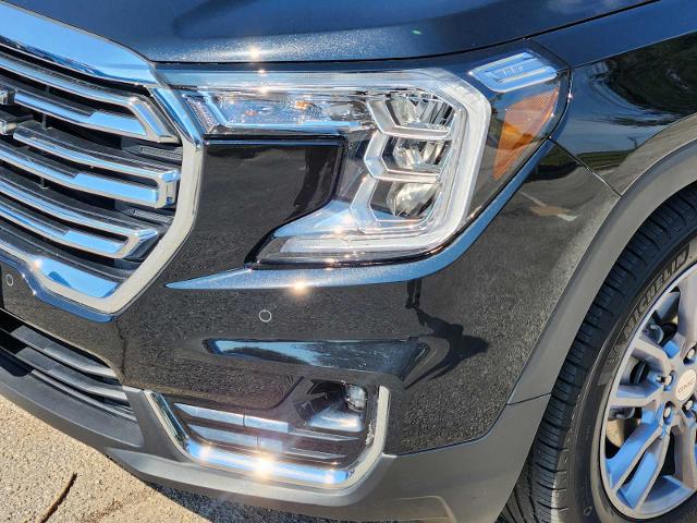 2022 GMC Terrain Vehicle Photo in DENTON, TX 76210-9321
