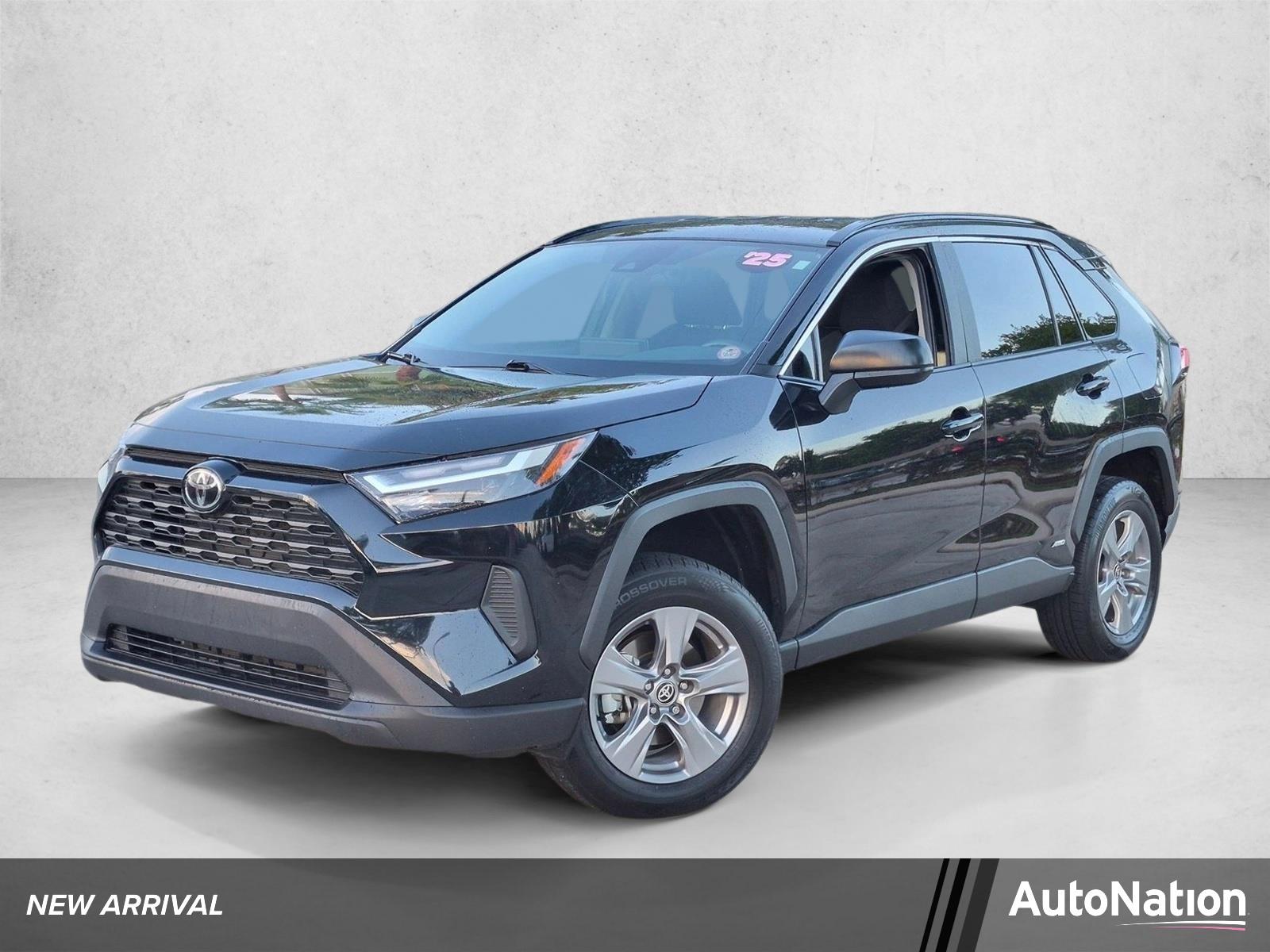 2025 Toyota RAV4 Vehicle Photo in Davie, FL 33331
