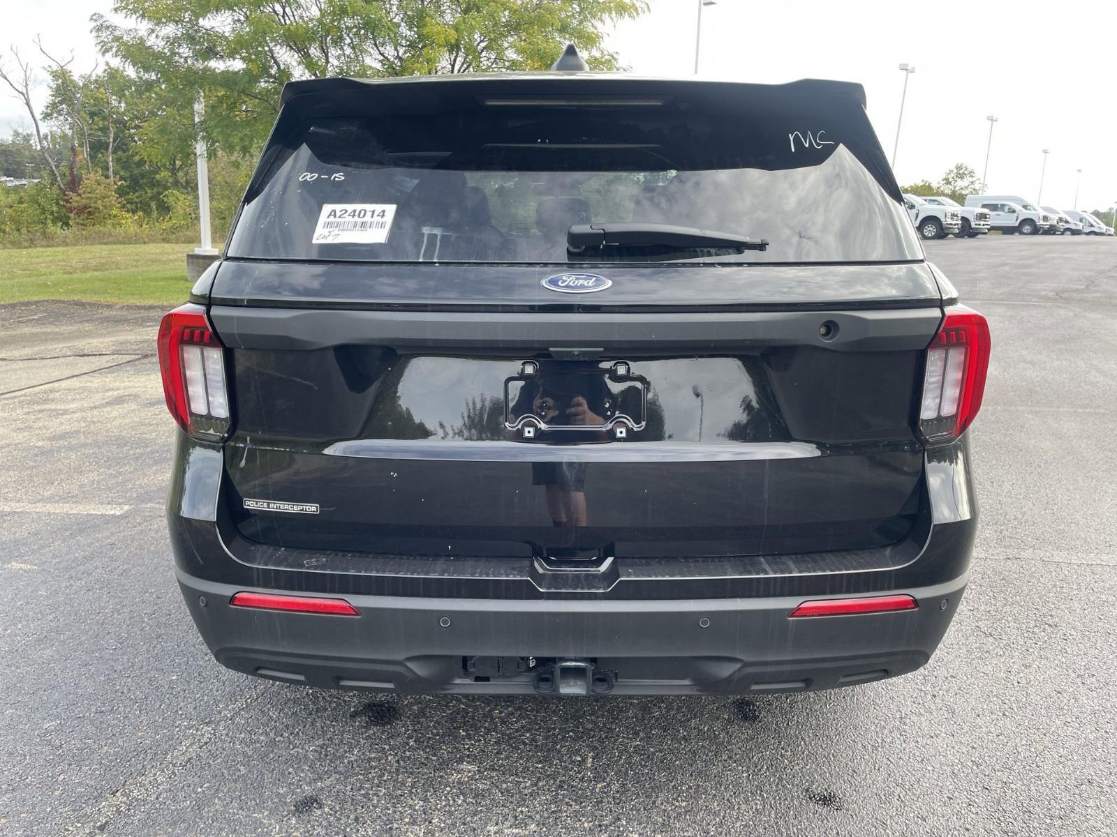 2025 Ford Police Interceptor Utility Vehicle Photo in Belle Vernon, PA 15012
