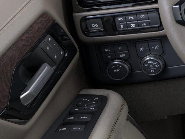 2025 GMC Yukon XL Vehicle Photo in INDEPENDENCE, MO 64055-1377