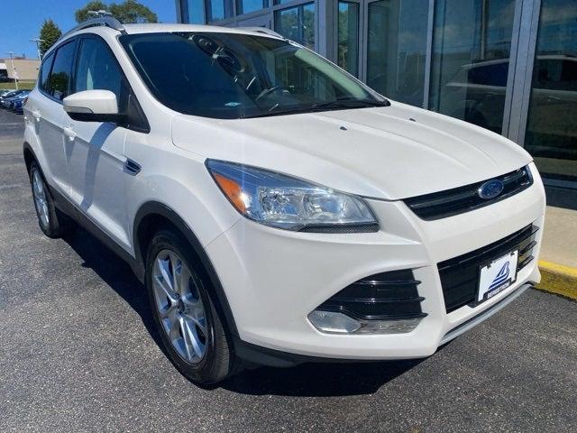 2015 Ford Escape Vehicle Photo in Neenah, WI 54956