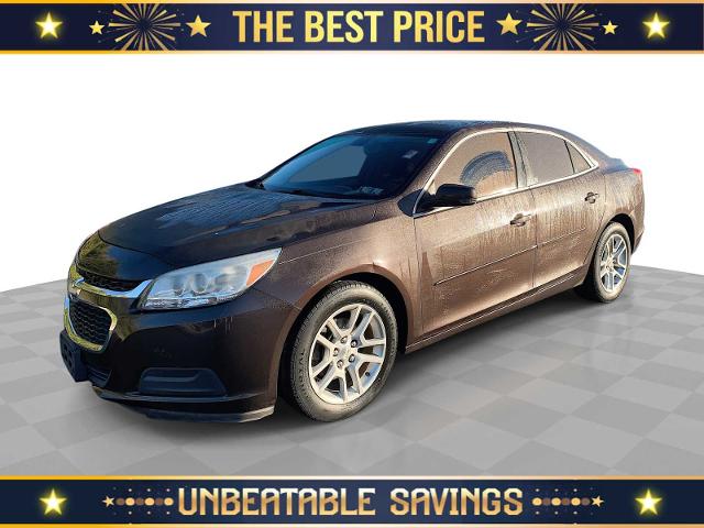 2015 Chevrolet Malibu Vehicle Photo in MOON TOWNSHIP, PA 15108-2571