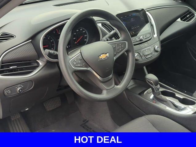 2022 Chevrolet Malibu Vehicle Photo in Merrillville, IN 46410