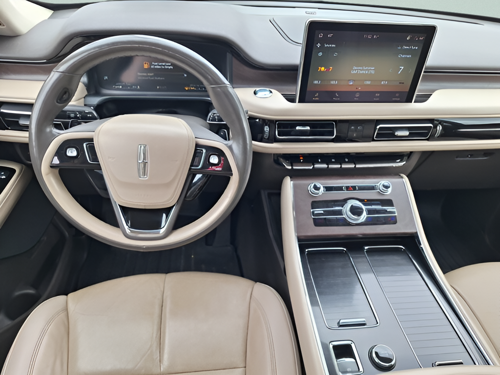 2023 Lincoln Aviator photo 9 of 36