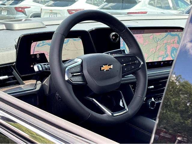 2025 Chevrolet Suburban Vehicle Photo in BEAUFORT, SC 29906-4218