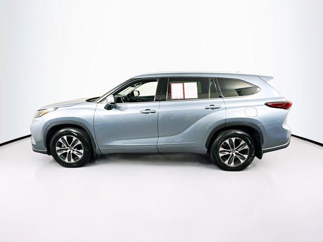 2022 Toyota Highlander Vehicle Photo in Flemington, NJ 08822