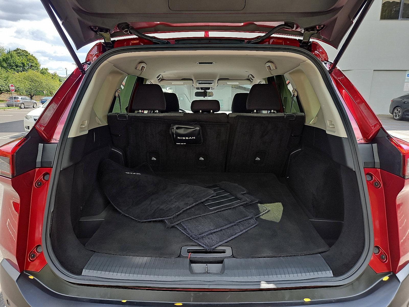 2023 Nissan Rogue Vehicle Photo in Jenkintown, PA 19046