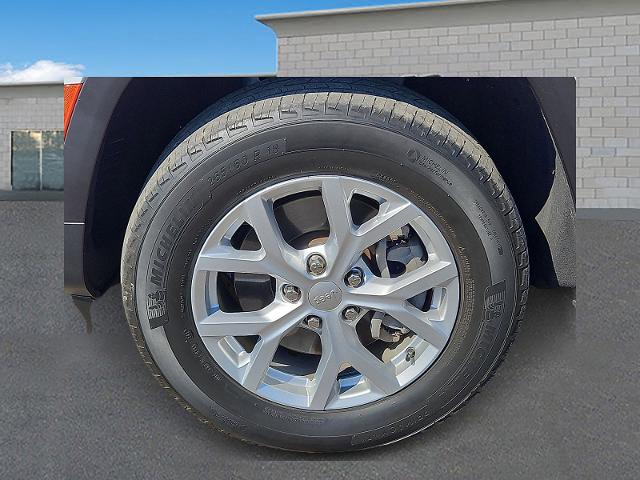 2023 Jeep Grand Cherokee L Vehicle Photo in TREVOSE, PA 19053-4984