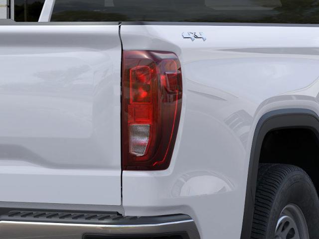 2025 GMC Sierra 1500 Vehicle Photo in ROCHESTER HILLS, MI 48307-2741