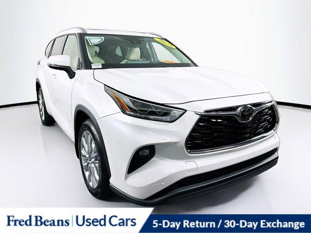 2023 Toyota Highlander Vehicle Photo in Flemington, NJ 08822