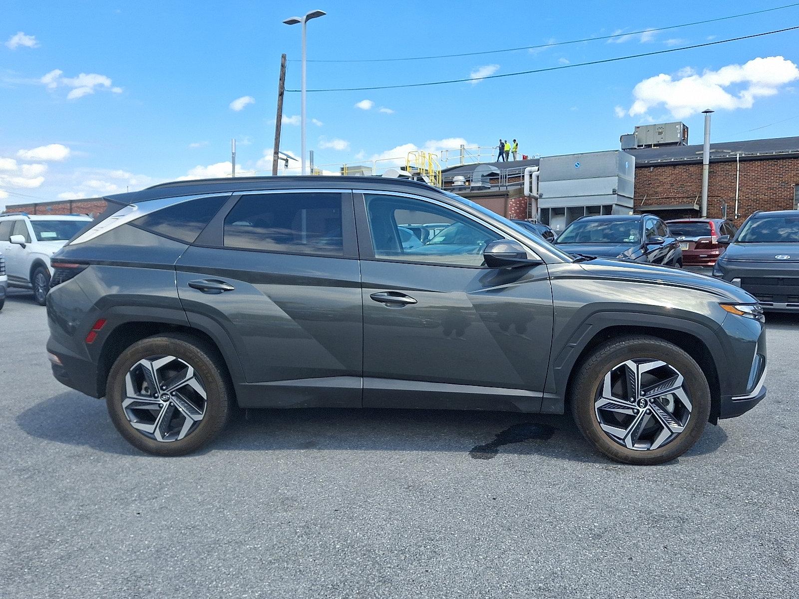 2024 Hyundai TUCSON Hybrid Vehicle Photo in Harrisburg, PA 17111