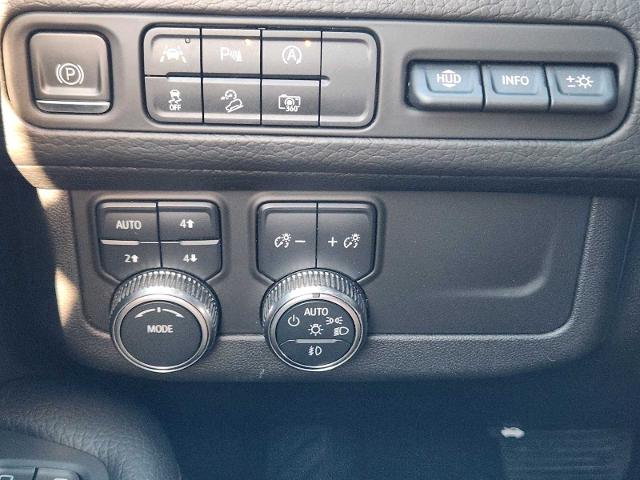 2023 GMC Yukon Vehicle Photo in DENTON, TX 76210-9321